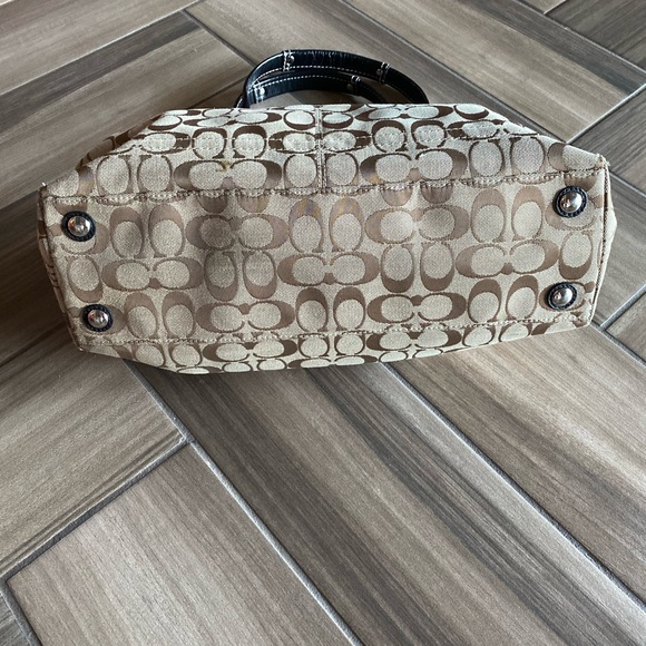 Coach Penelope Signature Shoulder Purse/handbag - Picture 4 of 16